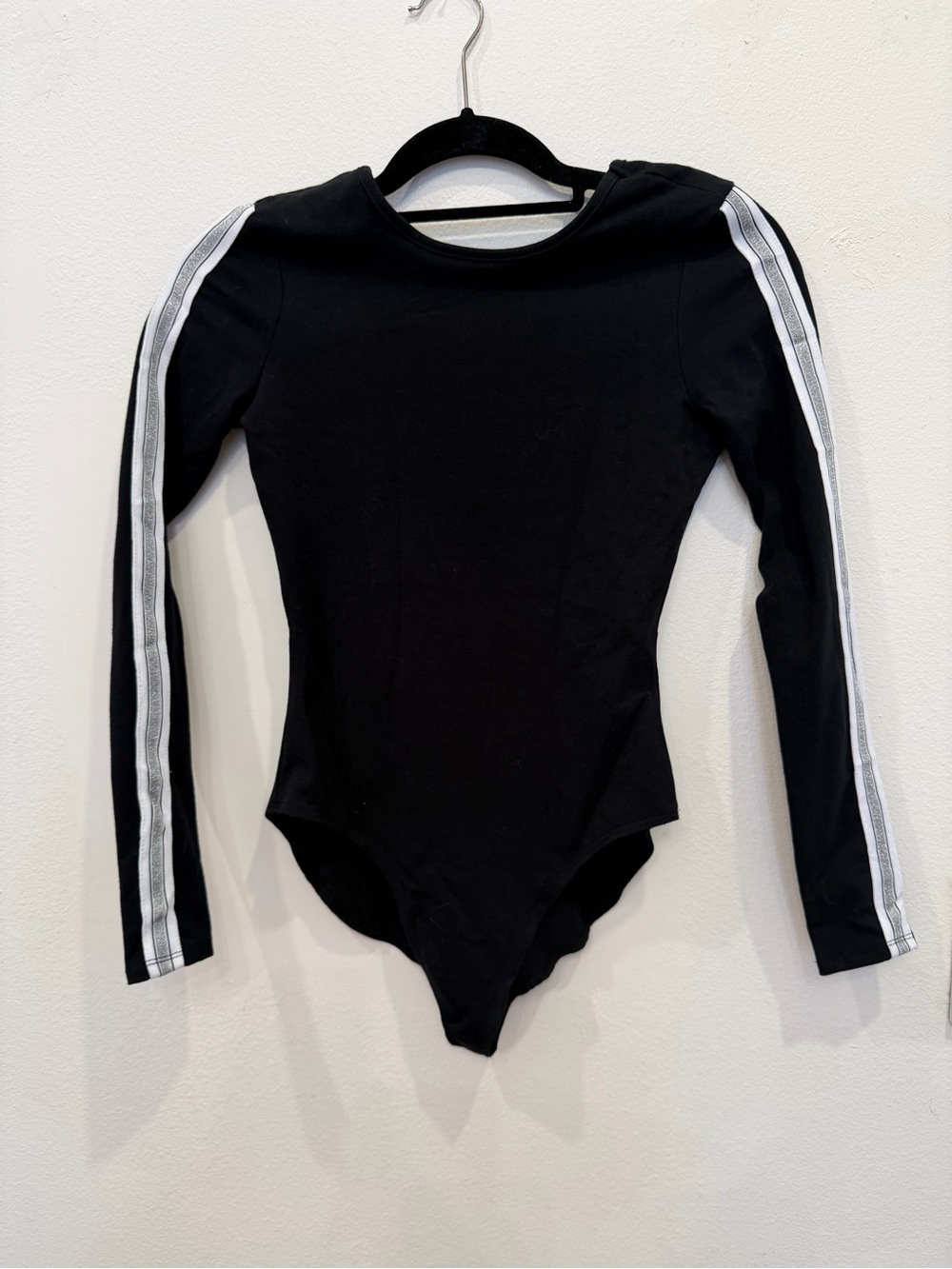 Material Girl Active Black Top Stripe Sleeves